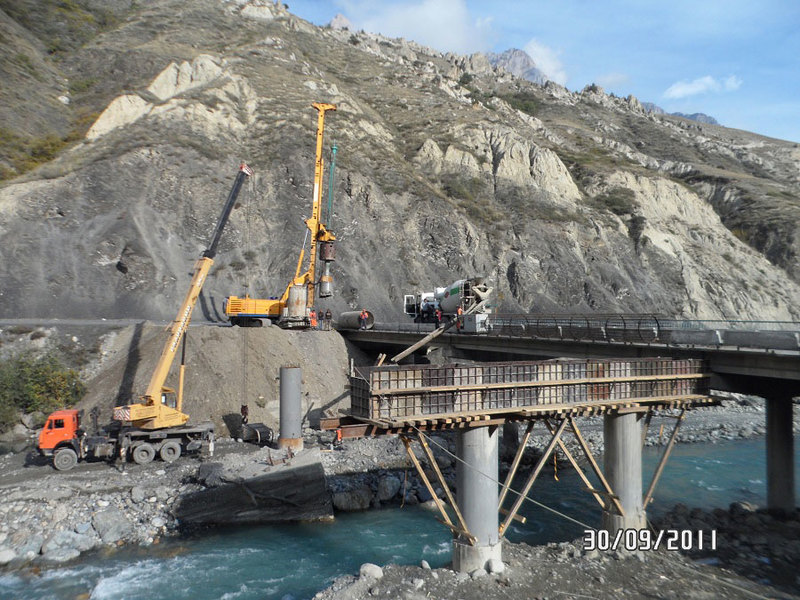 Строительство моста через реку Ардон. Северная Осетия – Алания 